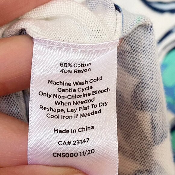 Talbots Womens Floral Knit Top Short Sleeve Preppy White Blue Green - Picture 7 of 9